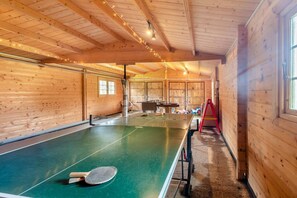 Game room - 4 Bed in Chilsworthy (oc-b28091) (Holsworthy Hamlets)