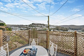 Outdoor dining - 2 Bed in Looe (oc-v28787) (Looe)