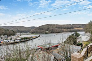 Property grounds - 2 Bed in Looe (oc-v28787) (Looe)