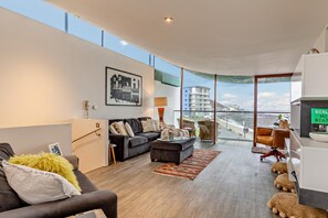 Living area - 2 Bed in Westward Ho (oc-n28376) (Westward Ho!)