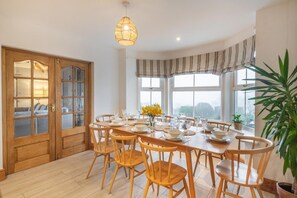 Dining - 5 Bed in Mynytho (oc-c28916) (Mynytho)
