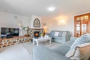 Televisie en een open haard