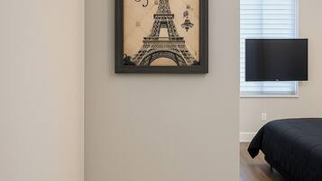 2 sovrum, strykjärn/strykbräda, wi-fi och sängkläder