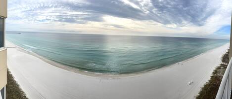 Tumbonas y toallas de playa