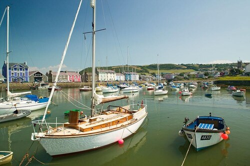2 Bed in Aberaeron (oc-t29116)