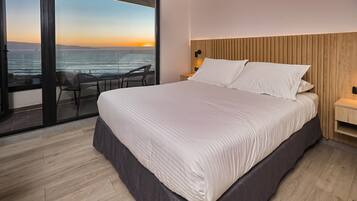 Double Room, Balcony, Sea View | Desk, laptop workspace, free WiFi