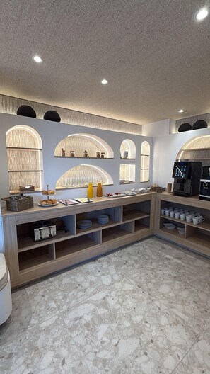 Café da manhã continental grátis todos os dias