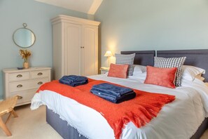 Iron/ironing board, free WiFi, bed sheets - 2 Bed in Pencaenewydd (oc-t29187) (Pencaenewydd)