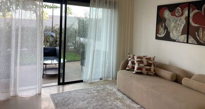 Appartement chaleureux Ă 5 minutes de casa finance city.