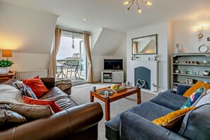 TV - 3 Bed in Looe (oc-w29227) (Looe)