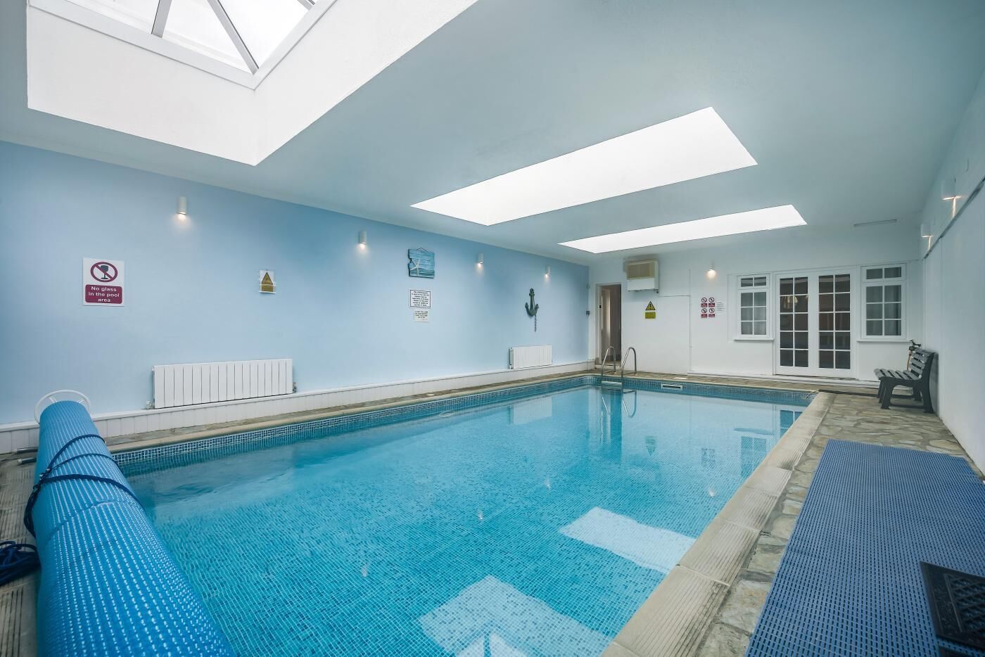 Piscine couverte