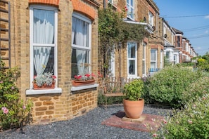 Exterior - 3 Bed in Hunstanton (oc-v29295) (Hunstanton)