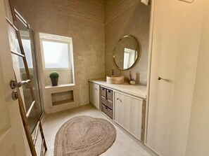 Interior - Charming house with pool, 10 min from La Rochelle (Dompierre-sur-Mer)