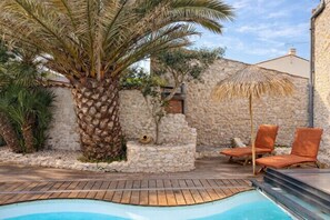 Pool - Charming house with pool, 10 min from La Rochelle (Dompierre-sur-Mer)