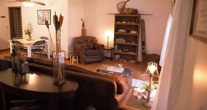 4-bedroom house in peaceful Harrison with cool AC breeze