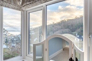 Interior - 3 Bed in Looe (oc-s29266) (Looe)