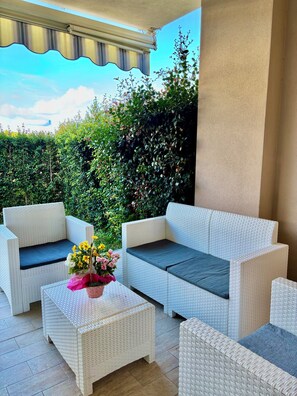Premium-lejlighed - 2 soveværelser - terrasse | Terrasse/gårdhave
