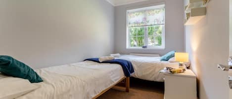 2 habitaciones, wifi gratis y ropa de cama