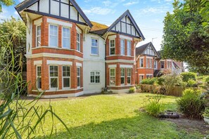 Exterior - 2 Bed in Bexhill-on-Sea (oc-t29534) (Bexhill-on-Sea)