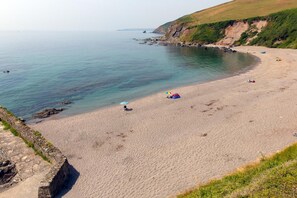 Beach - 3 Bed in Looe (oc-a29455) (Looe)