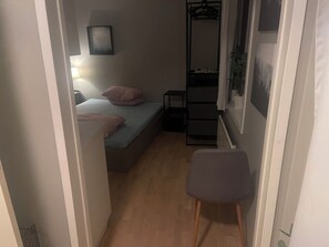 1 chambre, accès Internet, draps fournis