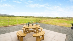 Outdoor dining - 3 Bed in Penrhos Feilw (oc-g29643) (Holyhead)