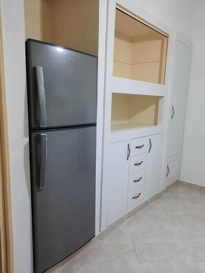 Interior - Comfortable Apartment in Central Tangier – Rue Ibn Naouak (Tanger)