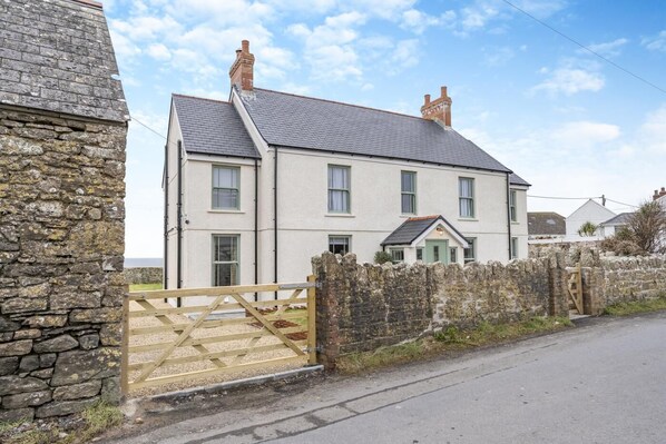 Exterior - 4 Bed in Rhossili (oc-a29756) (Pilton Rhossili)