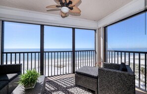 Property grounds - Caper Beach Club 1005 - Gulf View (Fort Myers Beach)