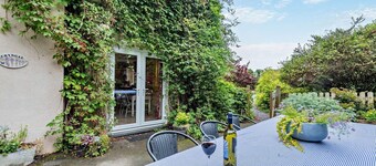 5 Bed in Dre-Fach Felindre (oc-c29875)