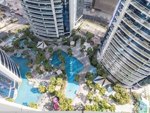 Exterior - Luxury 2BR at Paramount Tower - Business Bay - Pool & Dubai Frame Views (Business Bay)