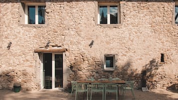 Restauration extérieure