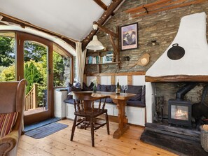 Interior - 2 Bed in Hebron (oc-y30098) (Whitland)