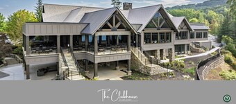 ONE LEVEL Mountain Home 4 bed/4 bath, NEW CONSTRUCTION/2021 in Big Canoe