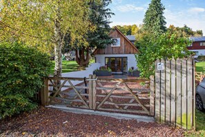 Exterior - 1 Bed in Strathpeffer (oc-h30077) (Strathpeffer)