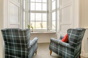 Interior - 2 Bed in Penzance (oc-g30154) (Penzance)