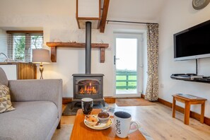 TV - 1 Bed in Pwllheli (oc-b30204) (Y Ffôr)