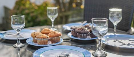 屋外ダイニングエリア