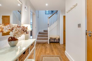 Interior - 4 Bed in Blakeney (oc-m30326) (Blakeney)