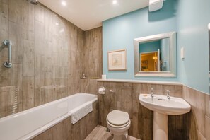 Towels - 2 Bed in North Tamerton (oc-t30362) (North Tamerton)