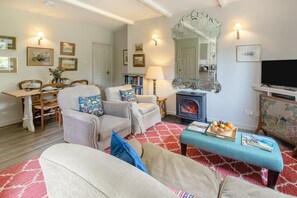 Living area - 2 Bed in North Tamerton (oc-p30360) (North Tamerton)