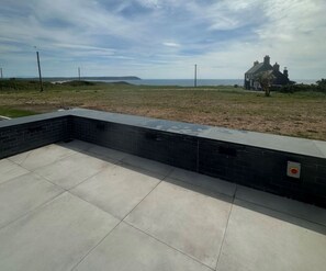 Terrace/patio - 4 Bed in Botwnnog (oc-s30317) (Botwnnog)