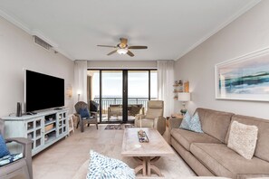 Smart TV - Beachfront Bliss • Sleeps 7 • Gulf Front (Navarre)