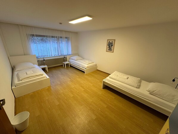 Free WiFi, bed sheets