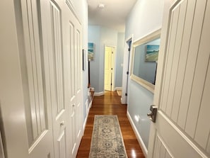 Interior - Virginia Beach Family Home at Oceanfront Beach and Boardwalk (Virginia beach)