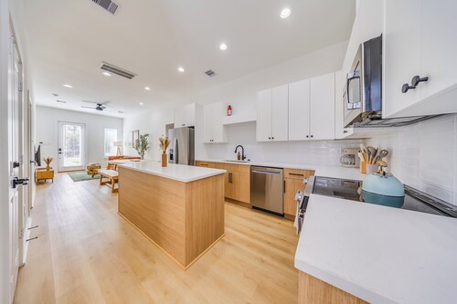 Scandinavian Escape • Pergola • Pool • Fire Pit