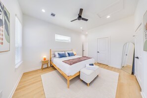 Strykejern/-brett, wi-fi og sengetøy