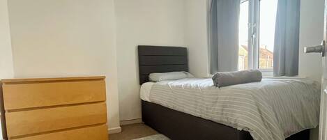 Strykejern/-brett, wi-fi og sengetøy