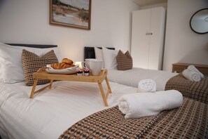 2 Schlafzimmer, Bügeleisen/Bügelbrett, WLAN, Bettwäsche