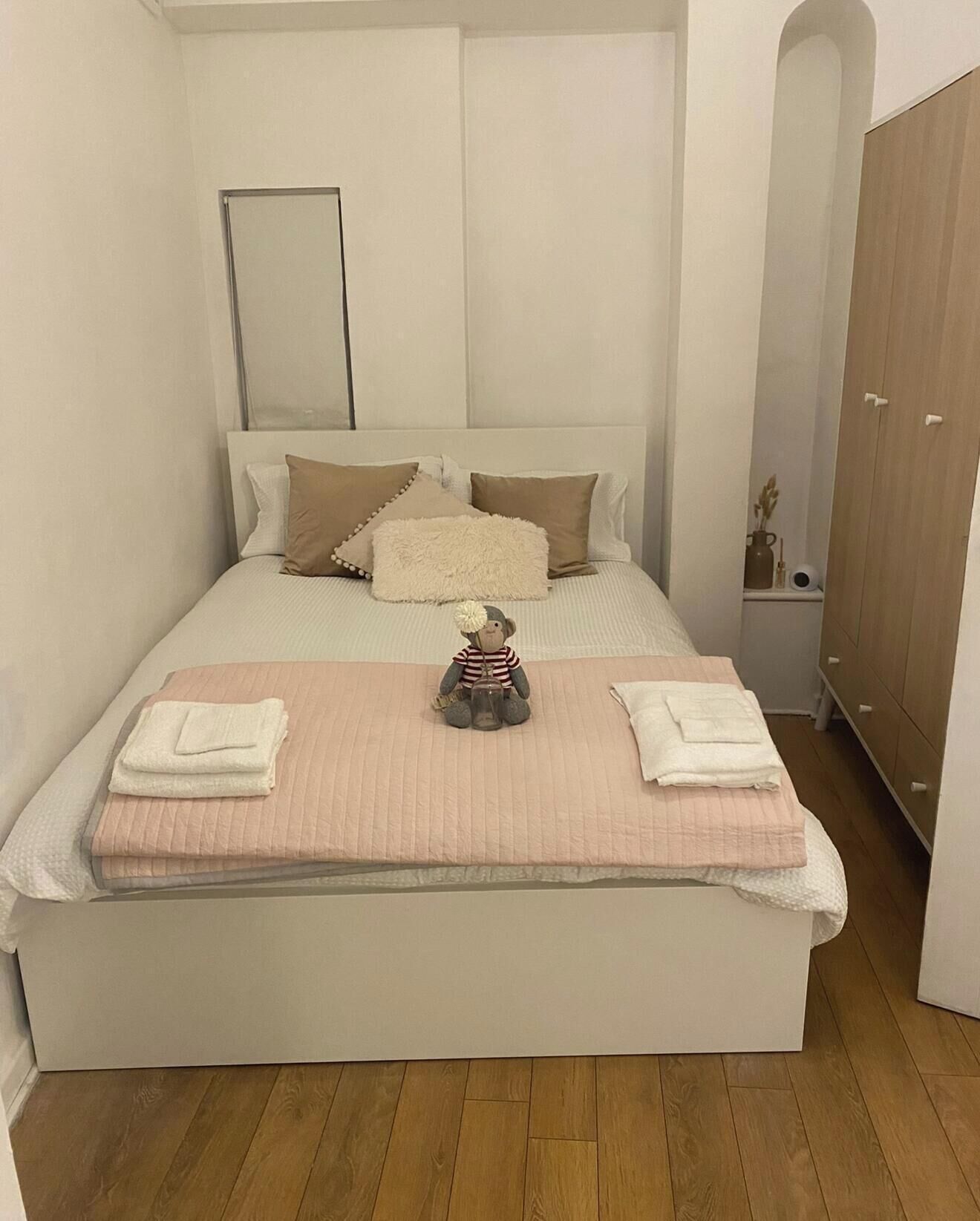 熨斗/熨衣板、WiFi、床单